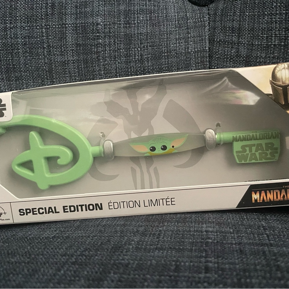 Star Wars The Child collectible Key